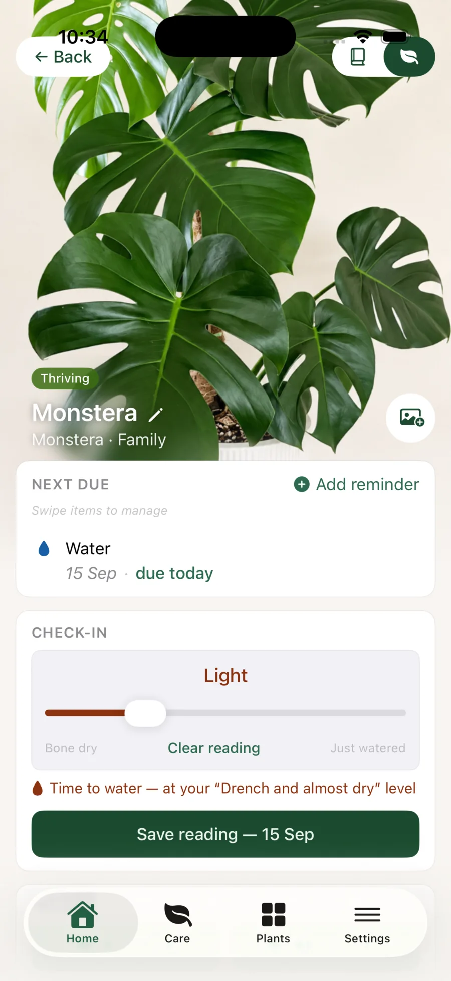 Liana showing a Monstera marked as light and ready to water at its set moisture level